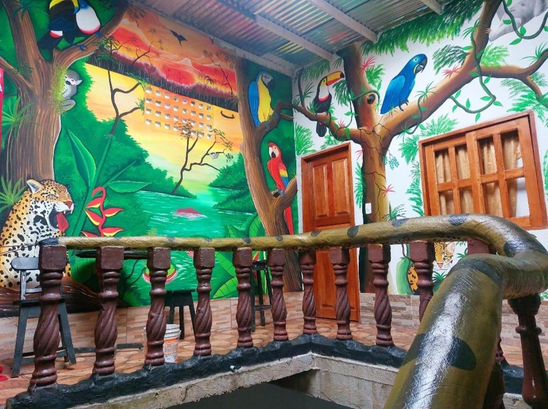 Hostal Selvatrip レティシア エクステリア 写真