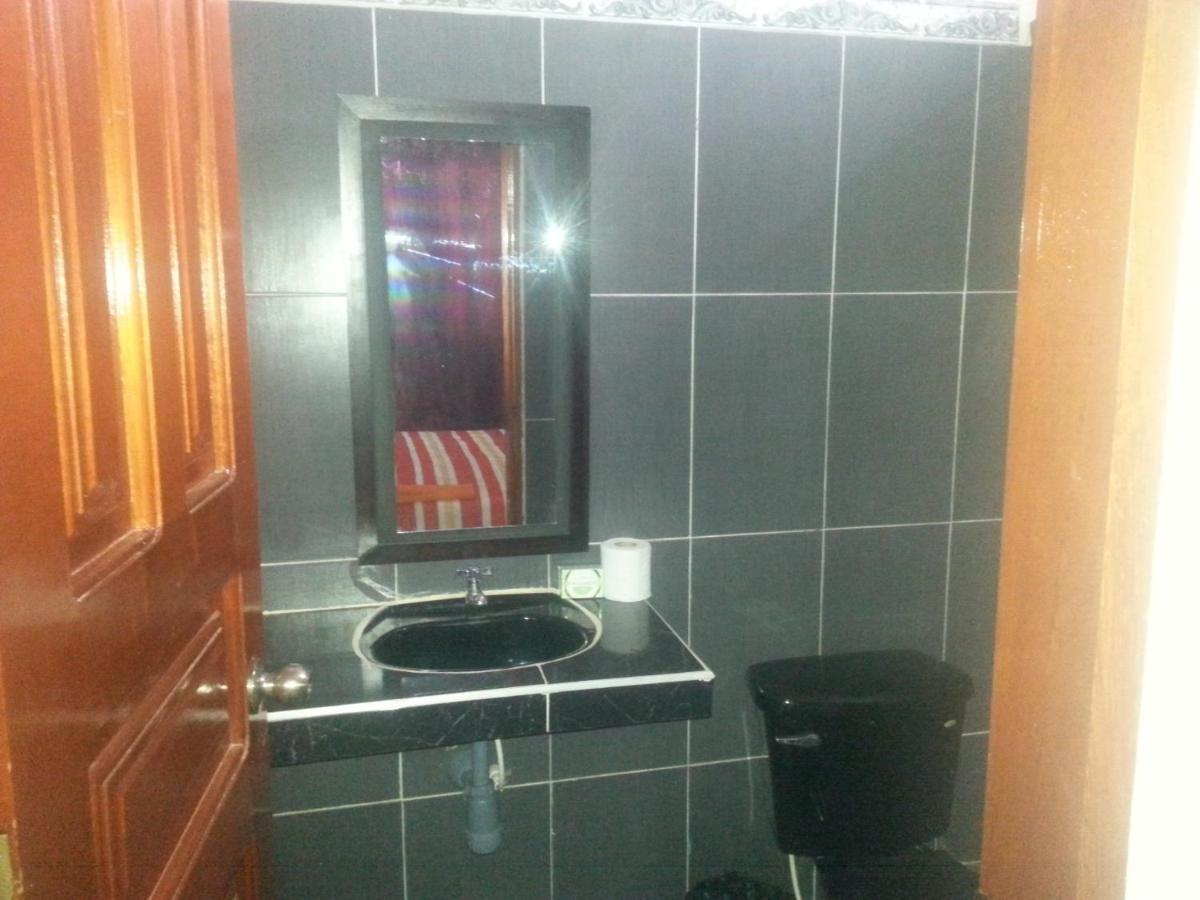 Hostal Selvatrip レティシア エクステリア 写真